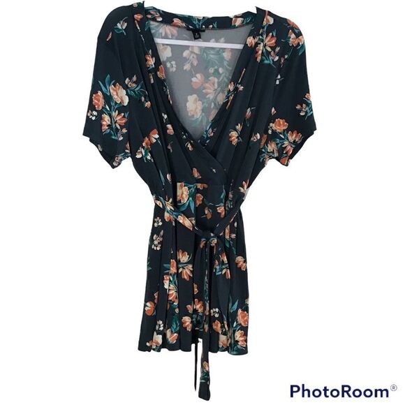 Torrid Floral Surplice Faux Wrap Style Top - Picture 1 of 3